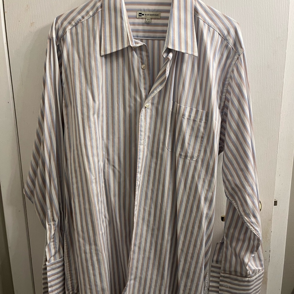 Men’s dress shirt